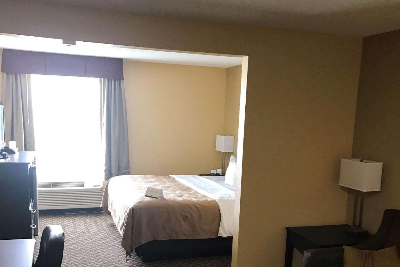 Quality Inn & Suites Mendota Near I-39 Extérieur photo