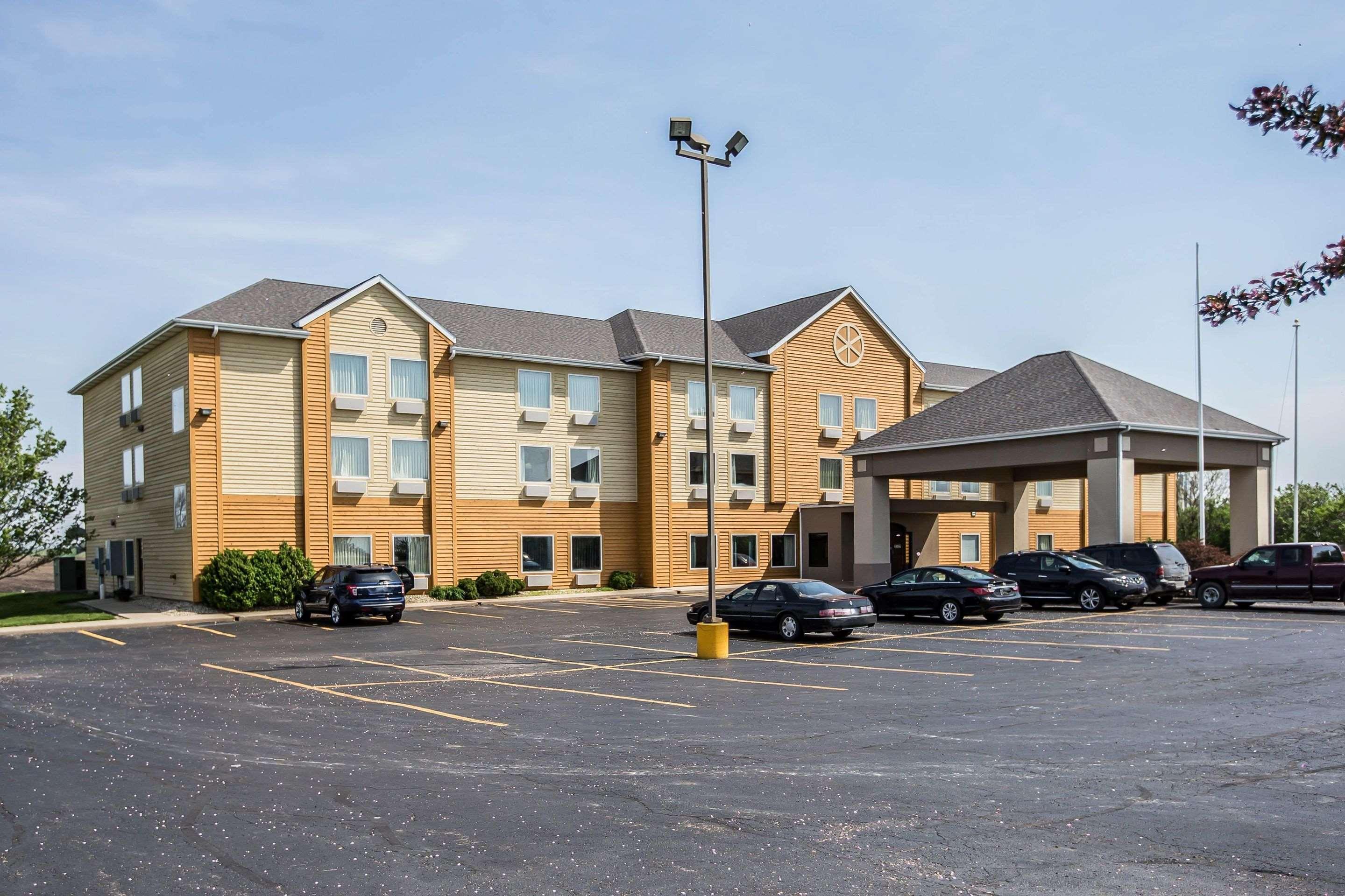 Quality Inn & Suites Mendota Near I-39 Extérieur photo